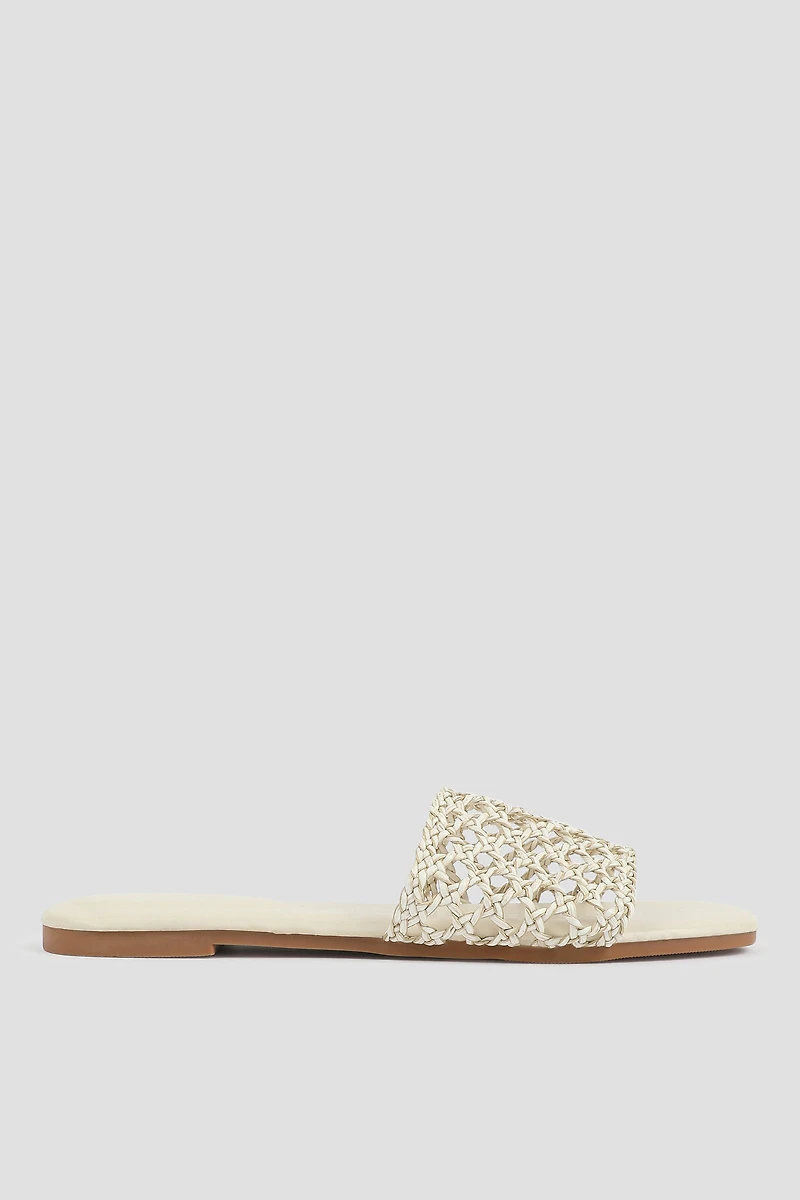 Ardene Basket Weave Flat Sandals in White | Size | Faux Leather | Eco-Conscious