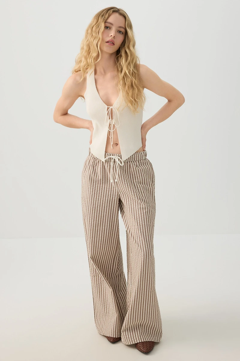 Pantalon à taille mi-haute repliée