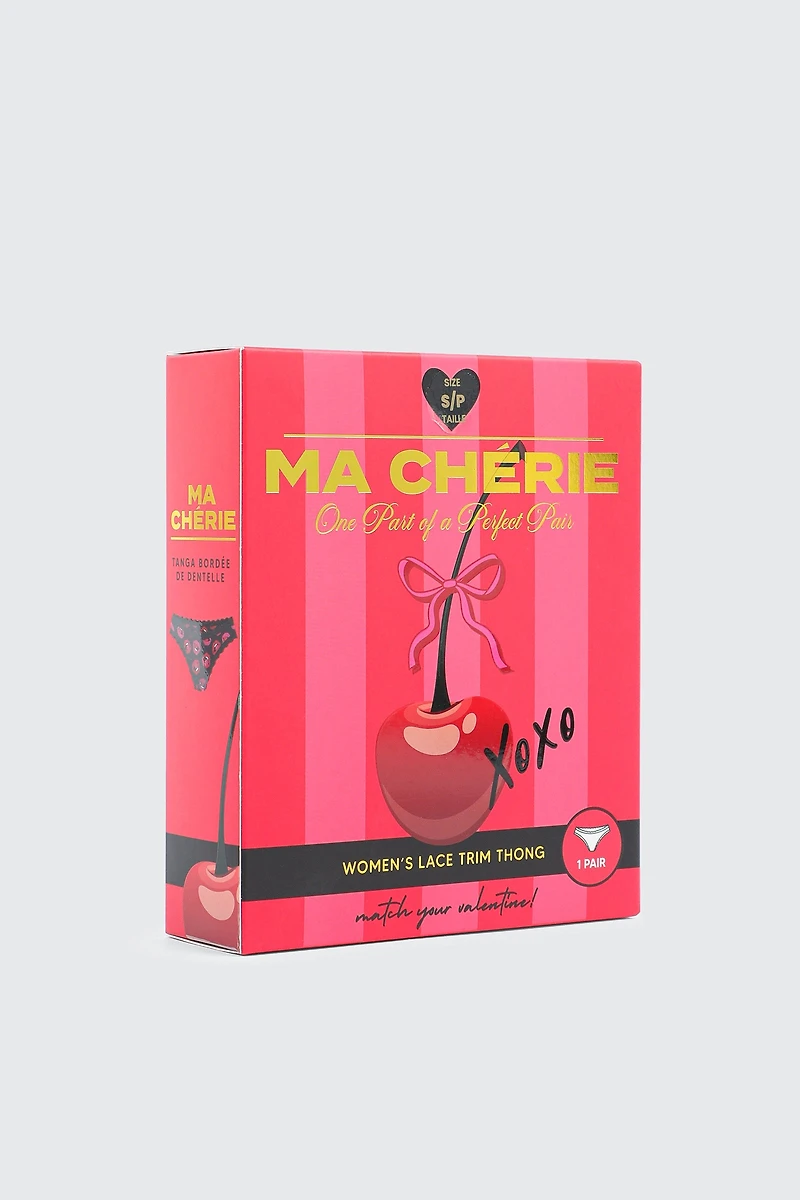 Culotte tanga imprimée dans une boîte