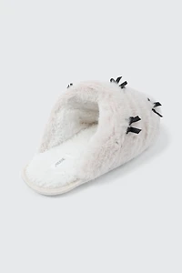 Pantoufles en fausse fourrure à détail de boucles