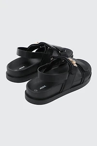 Sandales plates à bride arrière