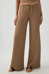 Pantalon fluide en tissu texturé