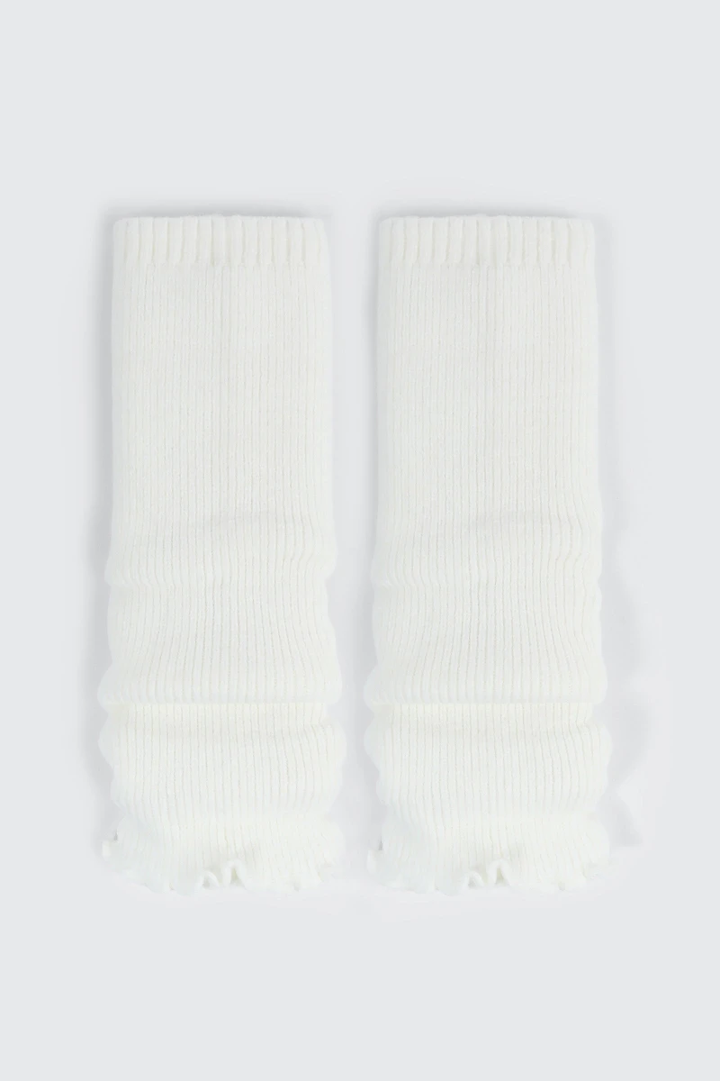 Ardene Lettuce Hem Leg Warmers in White | Polyester/Polyamide