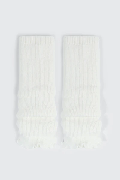 Ardene Lettuce Hem Leg Warmers in White | Polyester/Polyamide