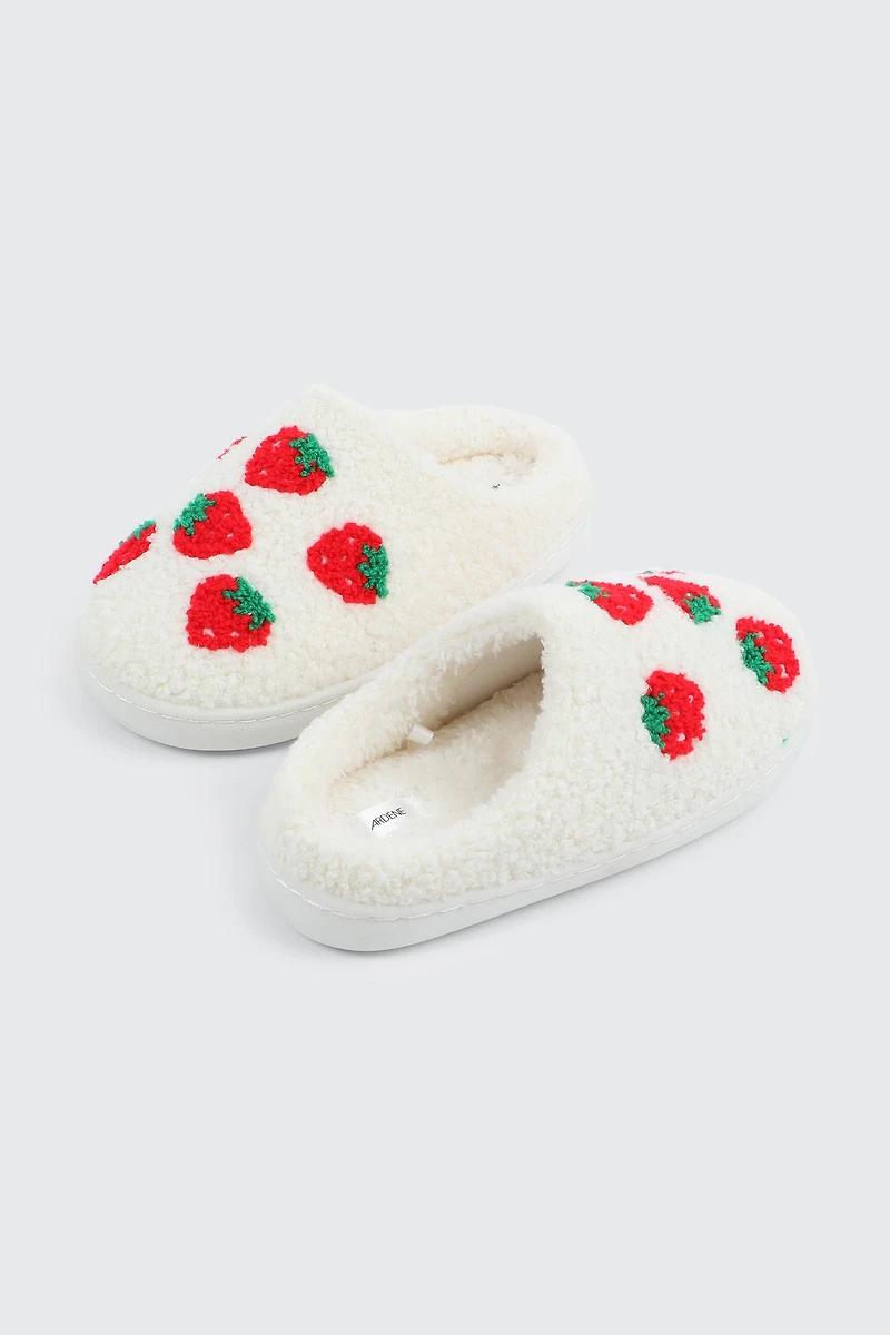 Pantoufles en peluche fraises