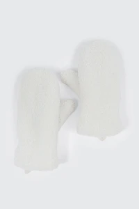 Ardene Sherpa Puffer Mittens in White | Polyester