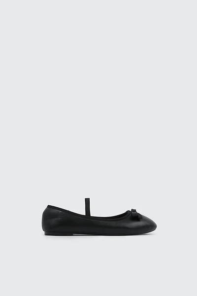Ardene Kids Mary Janes with Bow in | Size | Faux Leather