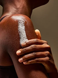 Into the Night Body Wash