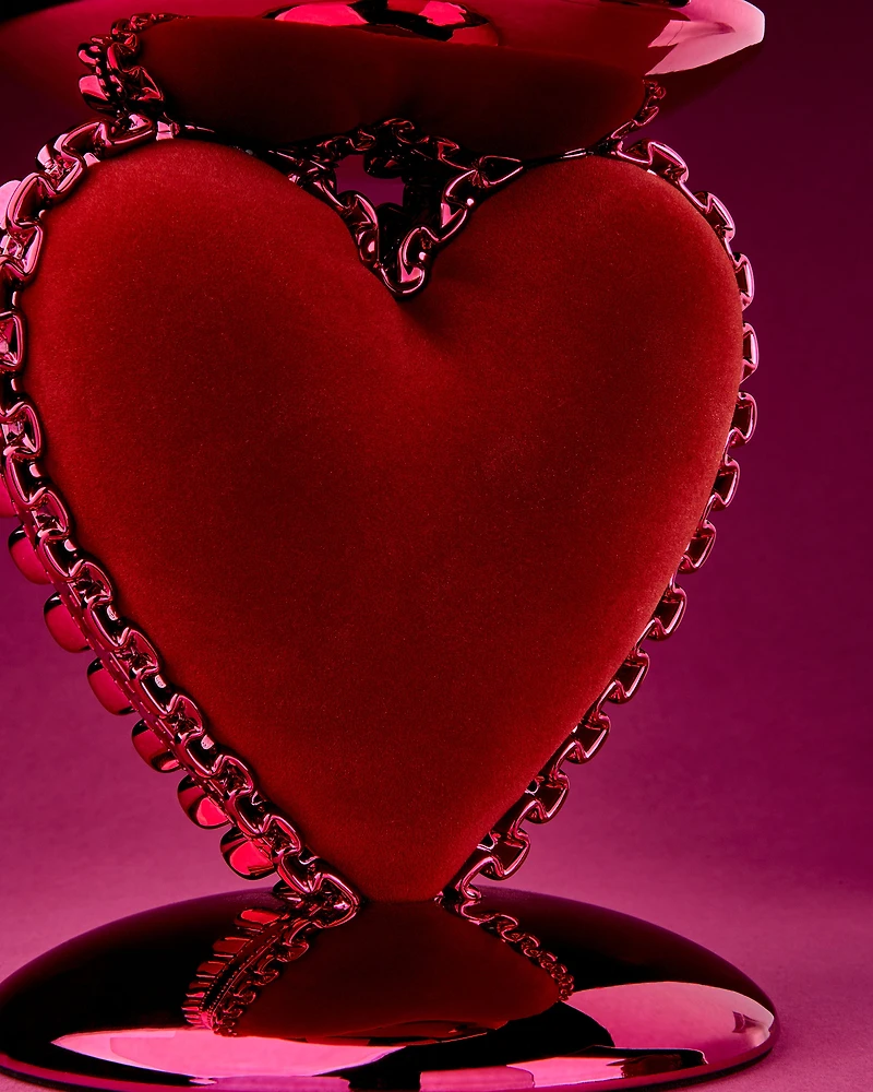 Ruffled Heart Cushion Pedestal 3-Wick Candle Holder