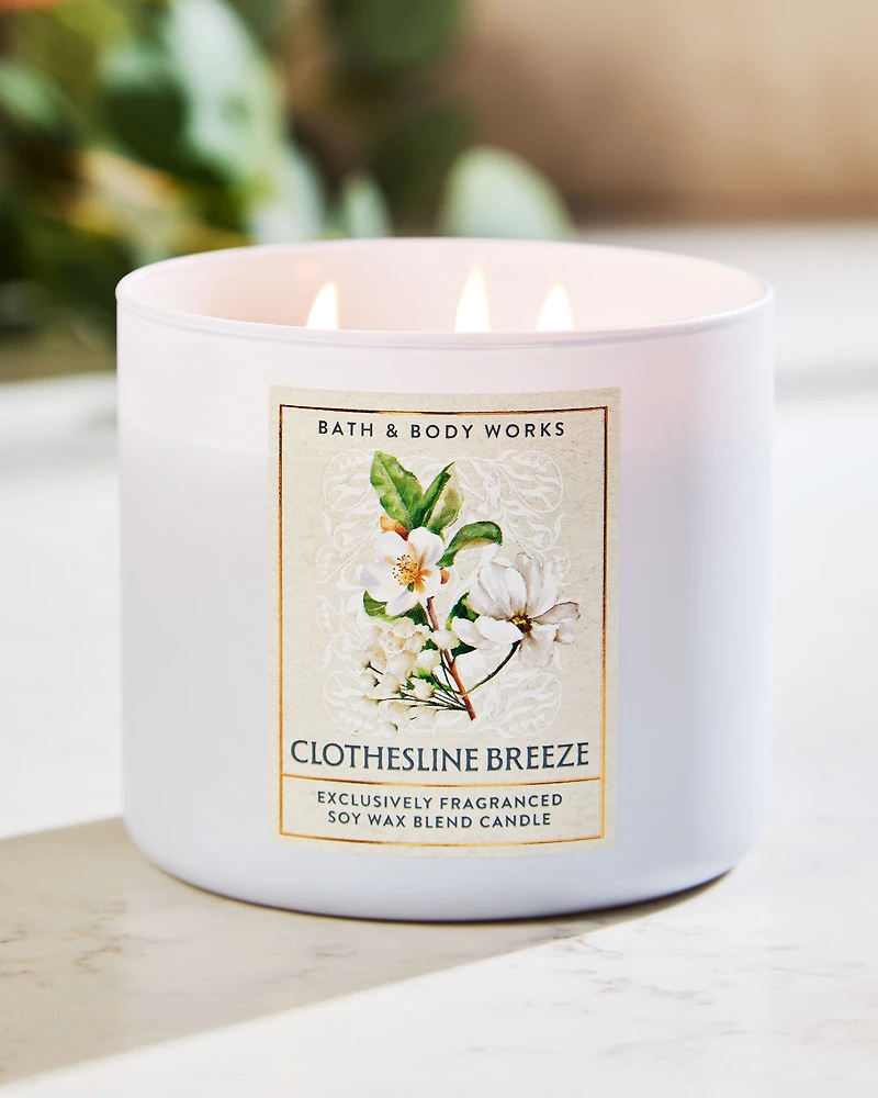 Clothesline Breeze 3-Wick Candle