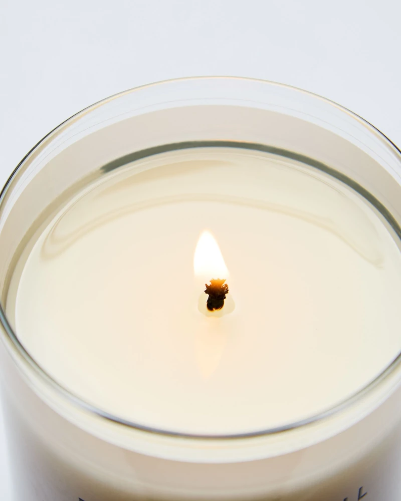 Fresh Rainfall & Linen Single Wick Candle