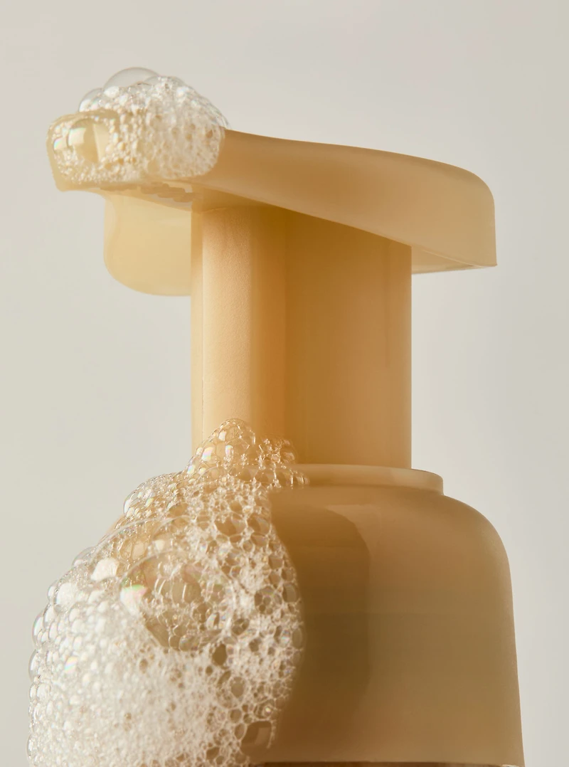 Santa's Milk & Cookies Gentle & Clean Foaming Hand Soap