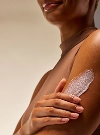 Snowflakes & Cashmere Exfoliating Glow Body Scrub