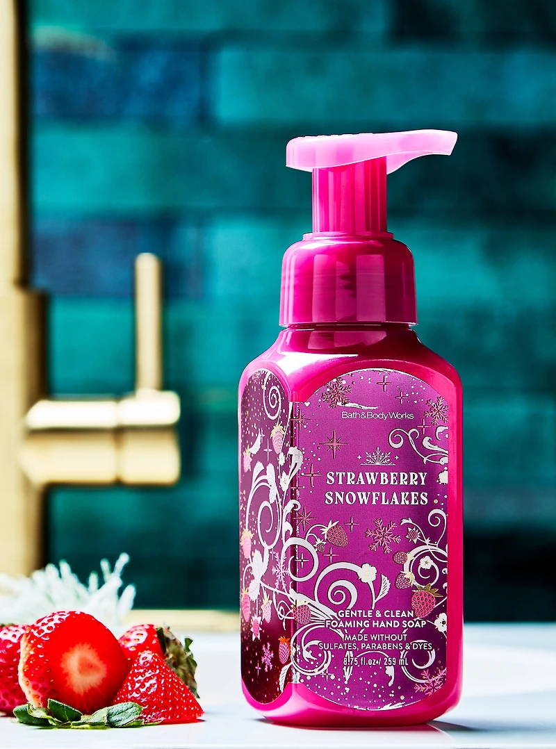 Strawberry Snowflakes Gentle & Clean Foaming Hand Soap