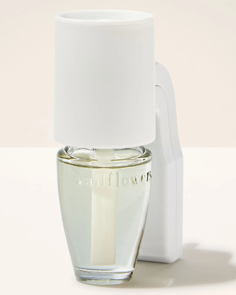 White Scent Control™ Wallflowers Fragrance Plug