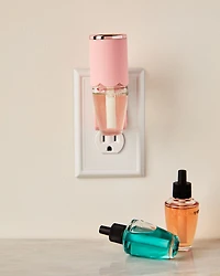 Pink Scalloped Scent Control™ Wallflowers Fragrance Plug