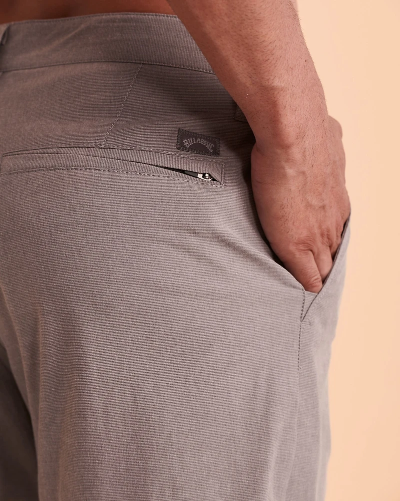 MID CROSSFIRE Hybrid Short