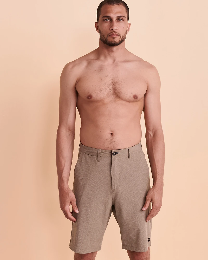 CROSSFIRE Hybrid Shorts