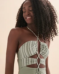 Maillot une-pièce plongeant à rayures texturées