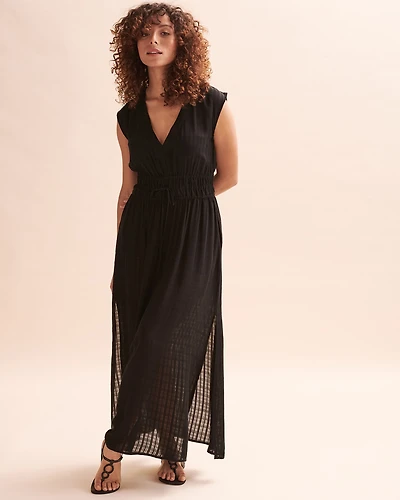 Short Sleeve Plunge Dress