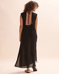 Robe plongeante à manches courtes
