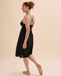 Robe lacée mi-longue