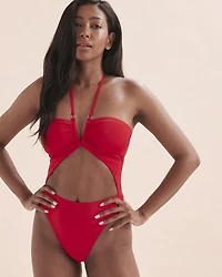 Maillot une-pièce à découpes