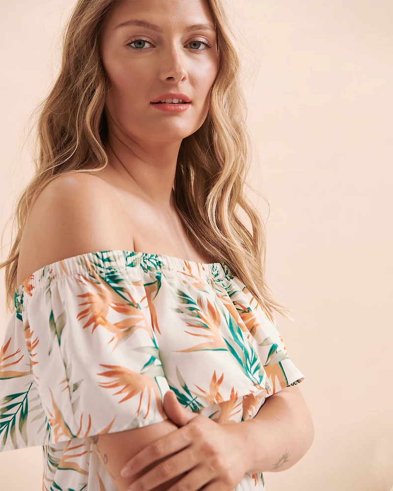 Robe courte tropicale à épaules dénudées