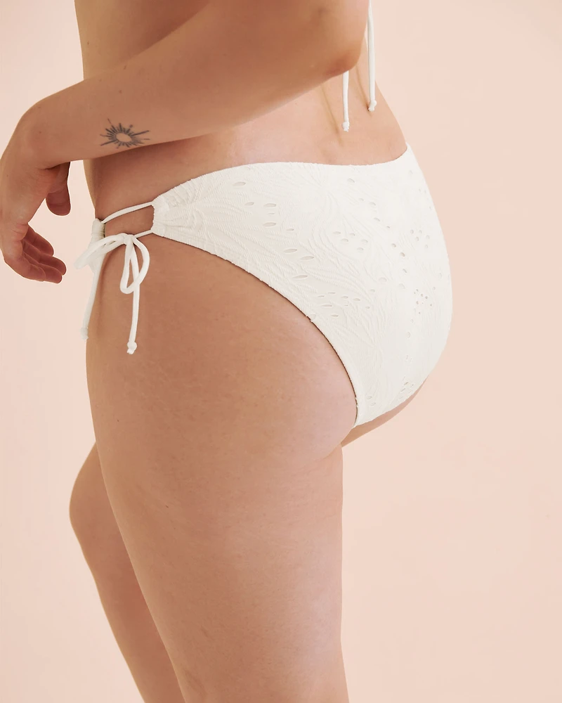 Bas de bikini taille basse en dentelle Bloom Juliana