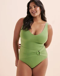 Maillot une-pièce plongeant