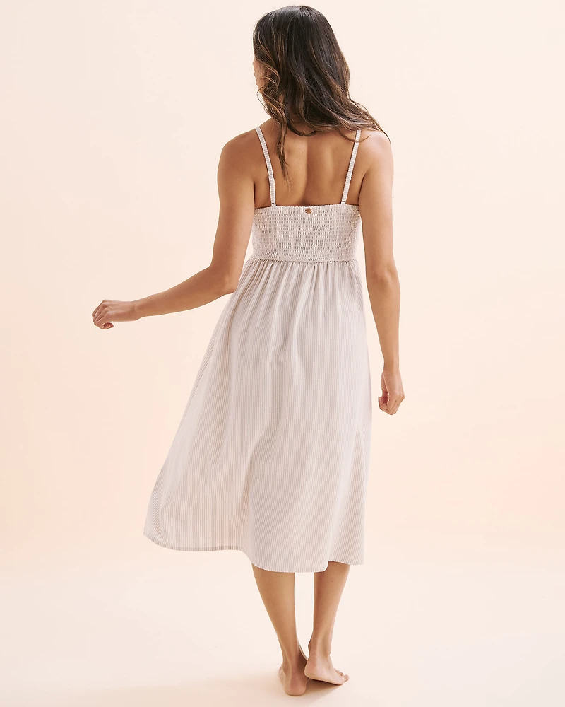 Front-buttoned dress