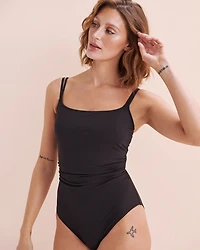 Maillot de bain une pièce à col rond Kore Mio