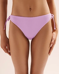 Bas de bikini brésilien noué côtelé