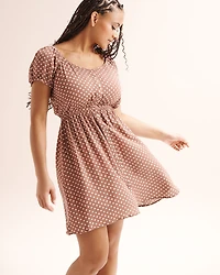 Robe courte à pois