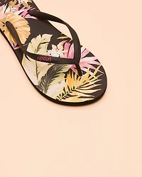 ON THE COAST Flip Flop
