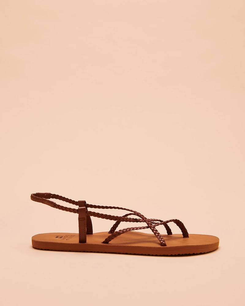 CROSSING BY Sandal