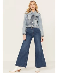 Cleo + Wolf Women's Light Wash Cropped Trucker Denim Jacket
