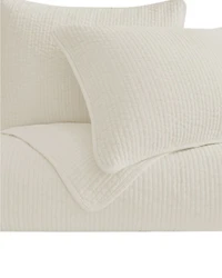 HiEnd Accents Vintage White Stonewashed Cotton & Velvet 3-Piece King Quilt Set