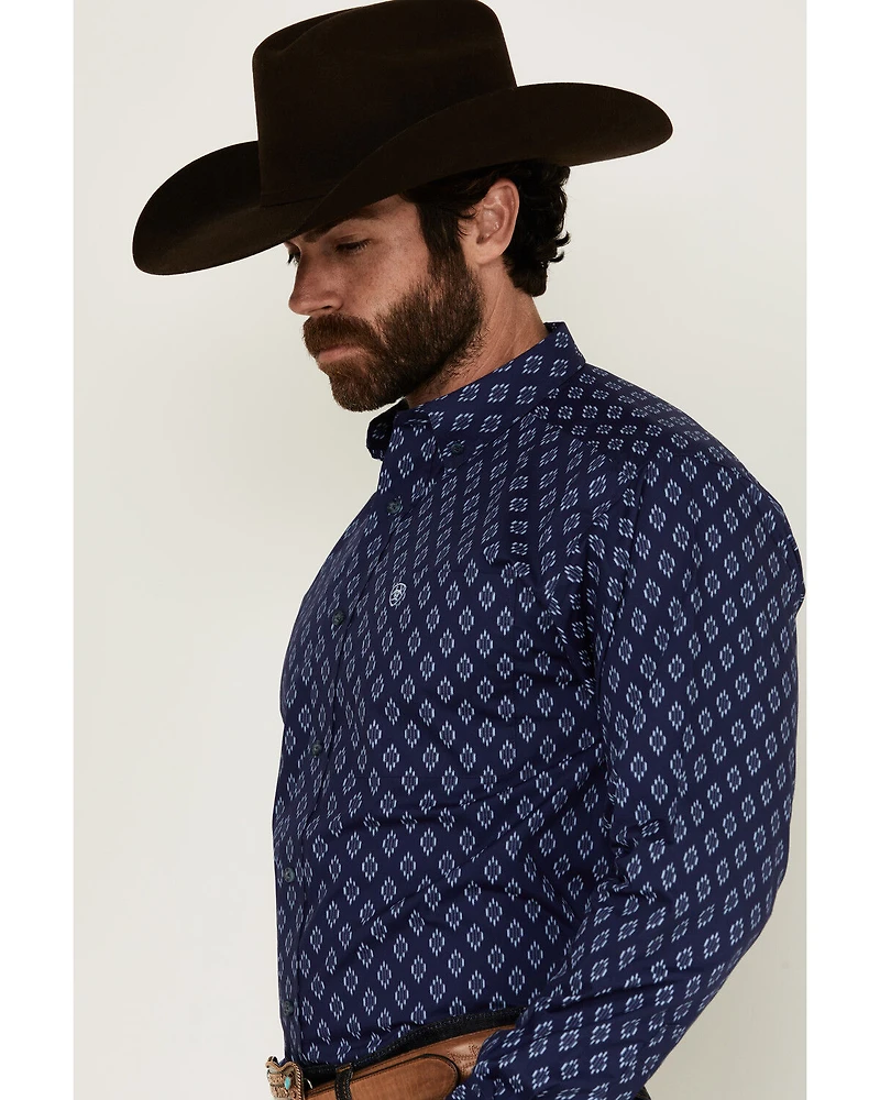 Ariat Men's Cade Medallion Print Long Sleeve Button-Down Western Shirt