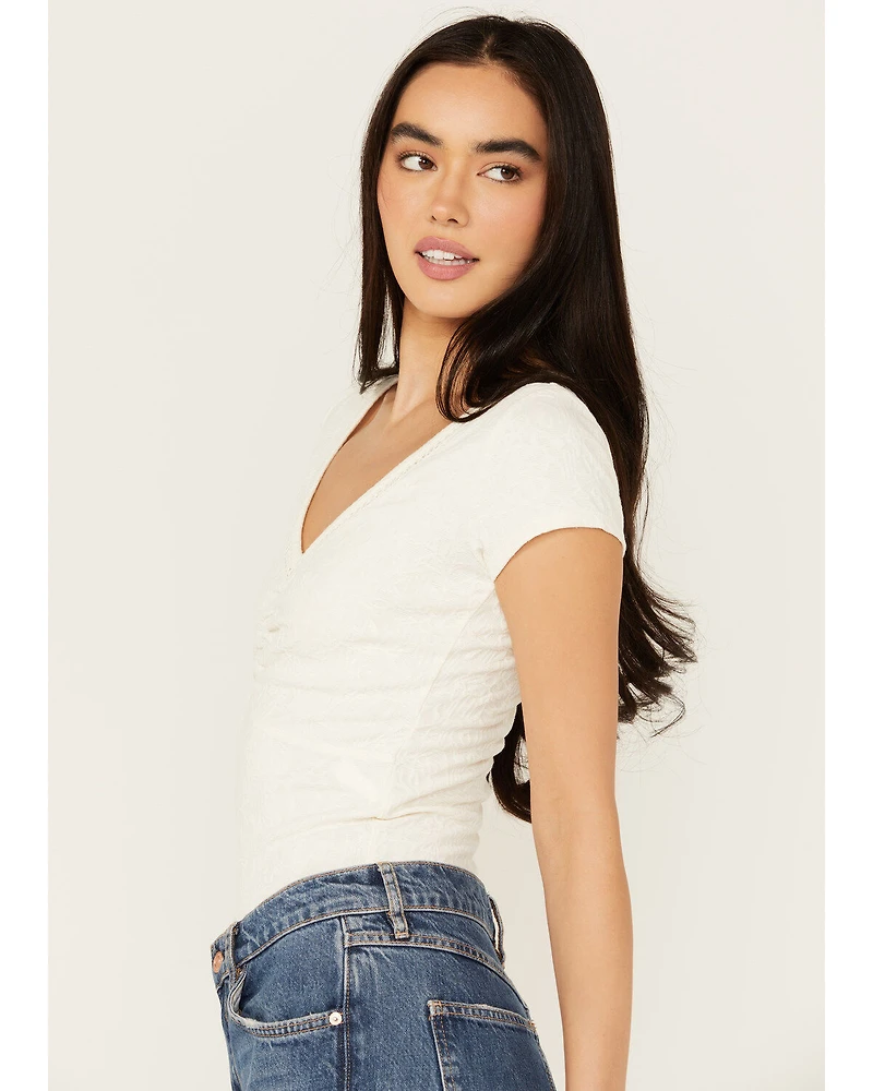 Shyanne Women's V Neck Short Sleeve Stretch Knit Top