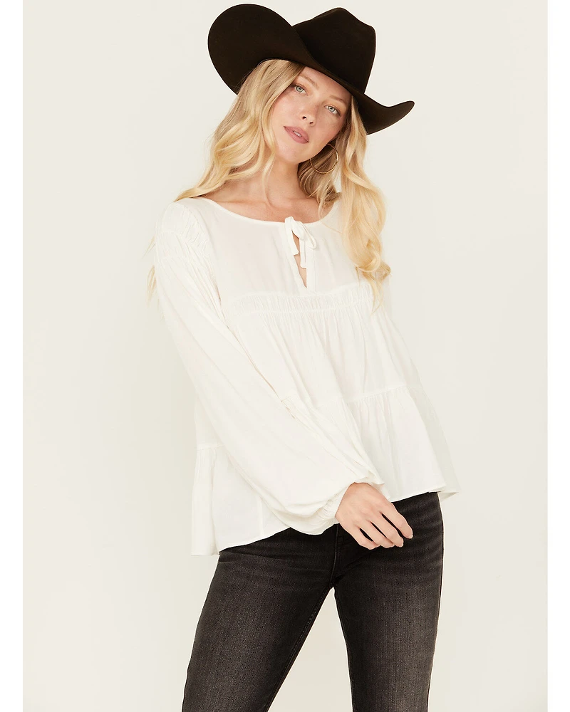 Cleo + Wolf Women's Tiered Flowy Tie Front Blouse