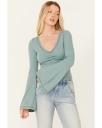 Shyanne Women's Twist Front Flare Sleeve Cropped Top
