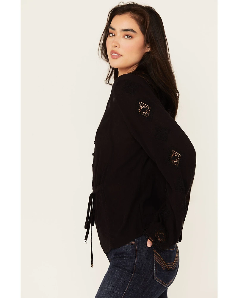 Idyllwind Women's Sharondale Embroidered Long Sleeve Button-Down Shirt