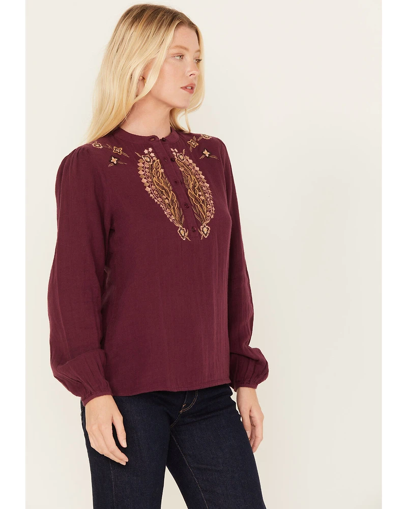 Cleo + Wolf Women's Floral Embroidered Blouse