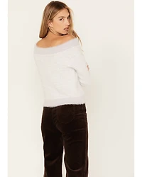Cleo + Wolf Women's Fuzzy Yarn Sweater
