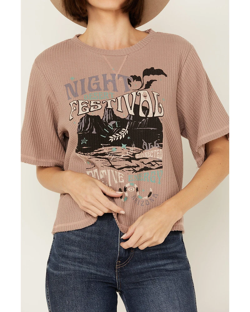Cleo + Wolf Women's Adrian Boxy Cropped Graphic Tee