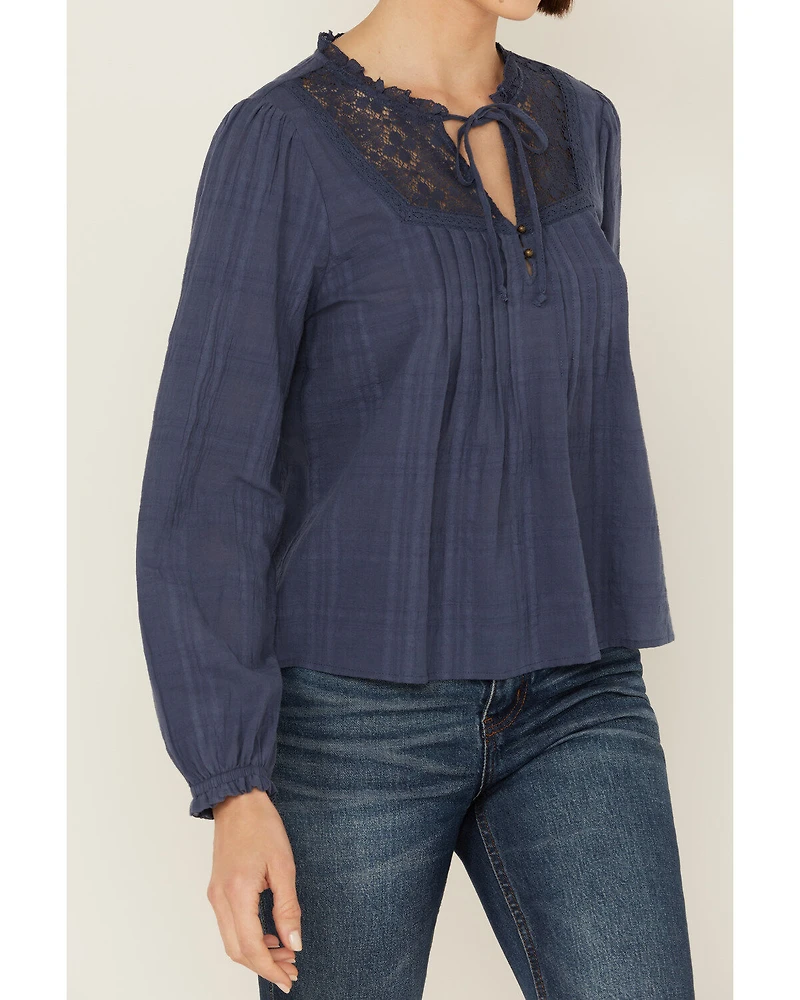 Jolt Women's Lace Trim Long Sleeve Peasant Top