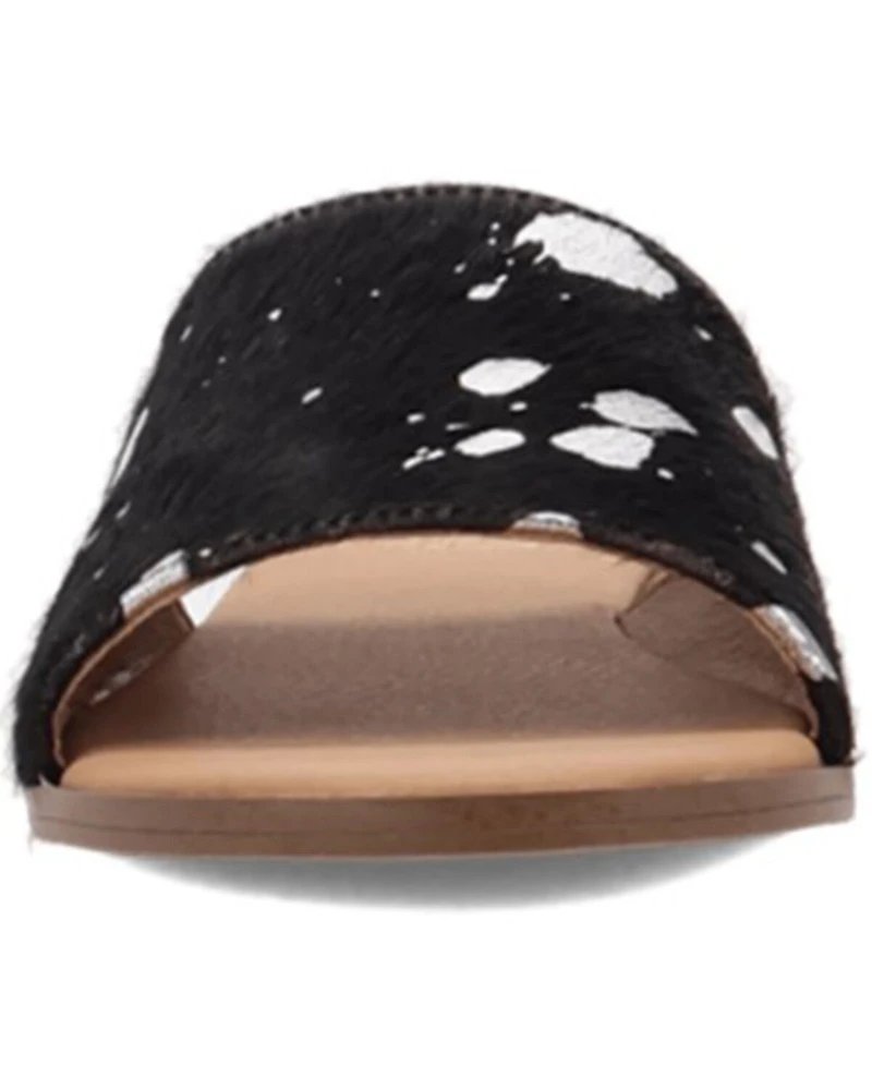 Dingo Women's Metallic Hairon Moo Sandals