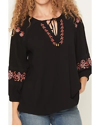 Shyanne Women's Gulch 3/4 Sleeve Embroidered Peasant Top