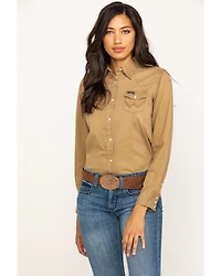Wrangler Women's Solid Long Sleeve Snap Western Shirt
